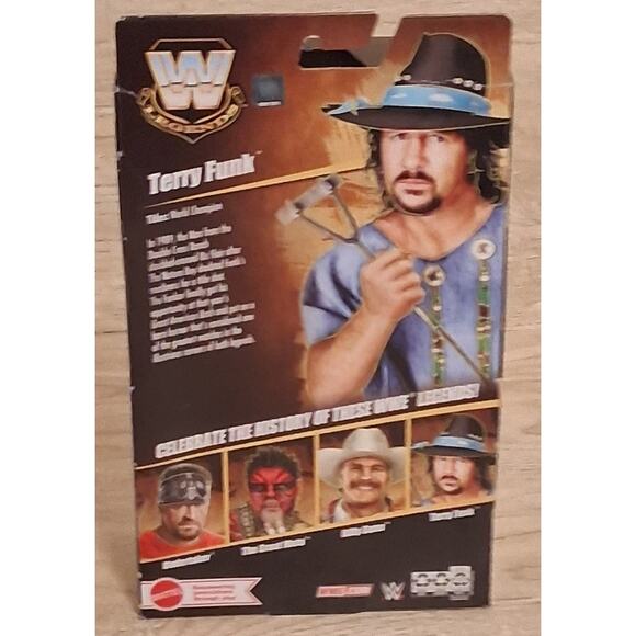 WWE Elite Legends Terry Funk Series 27 New Unopened Damaged box Wrestling Figure - Picture 2 of 5